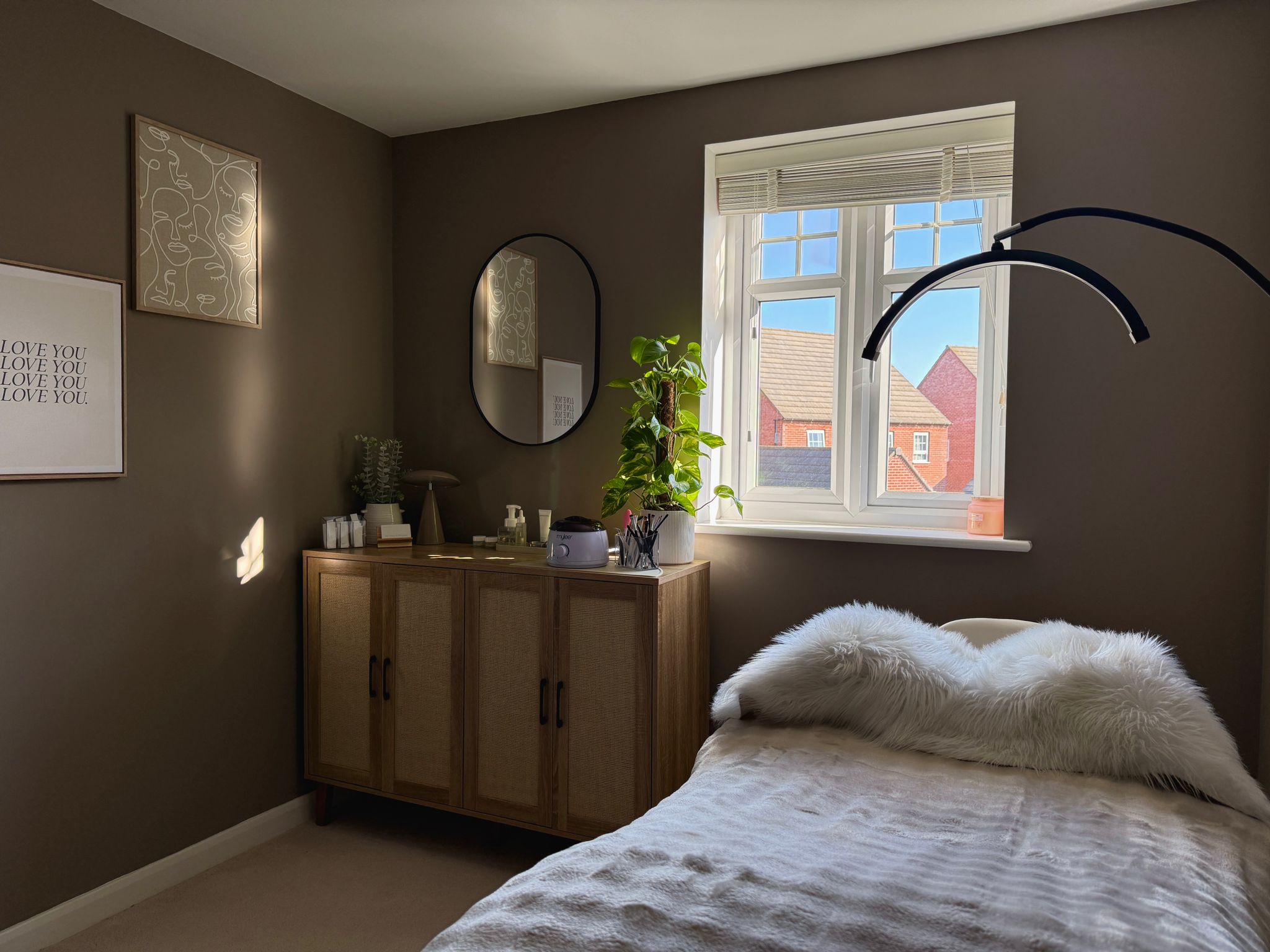 Warm treatment room at Refined and Radiant